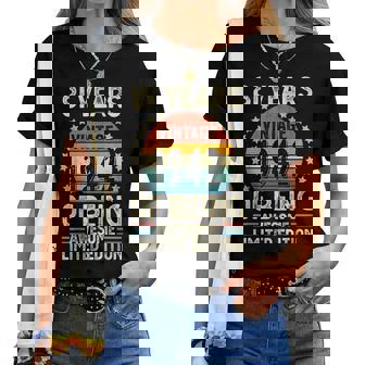 ヴィンテージ 1942 81 歳男性女性面白い誕生日アパレル レディースTシャツ - Kawaiitshirt