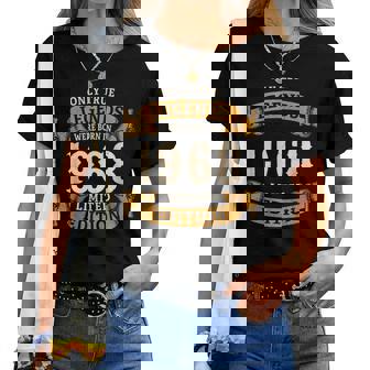 ヴィンテージ 1968 ギフト 男性 女性 長寿祝い 1968年生まれ ユニークな誕生日プレゼント レディースTシャツ - Kawaiitshirt