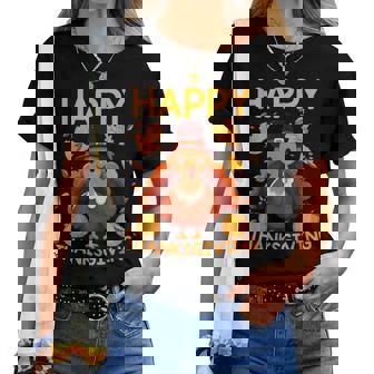 七面鳥の日ファミリーディナーとハッピー感謝祭の男性女性。 レディースTシャツ - Kawaiitshirt