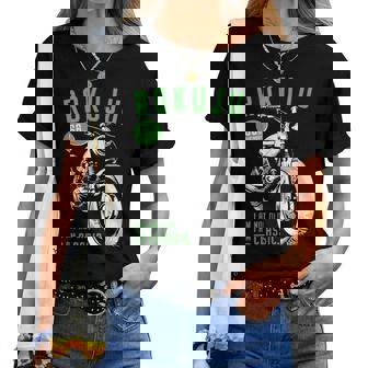 緑寿祝い バイク好き 車好き 父 男性 女性 クラシックバイク 66歳 I'm Not Old I'm Classic レディースTシャツ - Kawaiitshirt