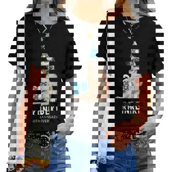 還暦祝い 犬好き 男性 女性 父 母 還暦 お祝い 60歳 かわいい 犬 パグ おしゃれ おもしろ 赤色 レディースTシャツ - Kawaiitshirt