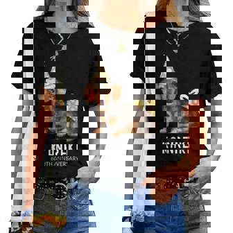 還暦祝い 犬好き 男性 女性 父 母 還暦 お祝い 60歳 かわいい 犬 ダックスフンド おしゃれ 赤色 レディースTシャツ - Kawaiitshirt