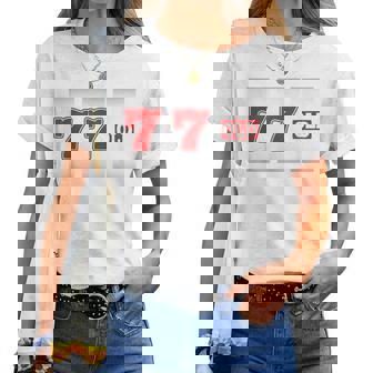 77 歳 喜寿 77歳 77才 お祝い 男性 女性 喜寿祝い 父 母 きじゅ 誕生日 スロット パチスロ レディースTシャツ - Kawaiitshirt