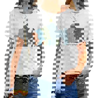 Dog Mom & Dad シルエット ヴィンテージトイプードル レディースTシャツ - Kawaiitshirt