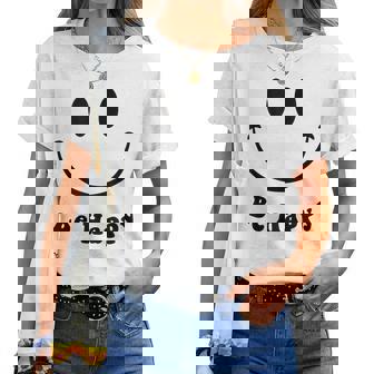 Be Happy Groovy スマイルフェイス かわいい ハッピーピース スマイルフェイス レディースTシャツ - Kawaiitshirt