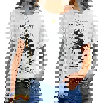 Magic Coffee Cat 面白い猫 レディースTシャツ - Kawaiitshirt