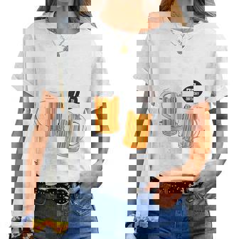 喜寿祝い ビール好き 酒好き 父 母 男性 女性 77歳お祝い Cheers To Embracing Life レディースTシャツ - Kawaiitshirt