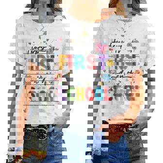 新学期 ハッピー 初日 学校 男の子 女の子 先生 レディースTシャツ - Kawaiitshirt