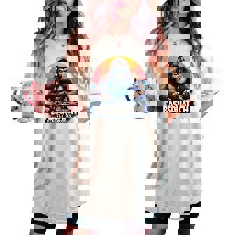 Bassquatch – Groovyasquatch Djデザイン 音楽愛好家向け レディースオーバーサイズコンフォートTシャツ - Kawaiitshirt