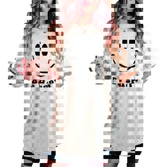 Be Happy Groovy スマイルフェイス かわいい ハッピーピース スマイルフェイス レディースオーバーサイズコンフォートTシャツ - Kawaiitshirt