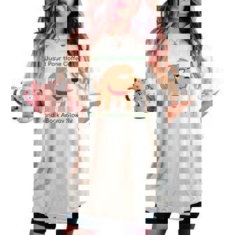 Just Pour The Coffee And Back Awaylowly ドッグプリント レディースオーバーサイズコンフォートTシャツ - Kawaiitshirt