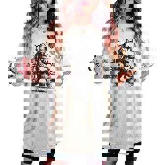 Spooky Halloween Bigfoot Pumskin Women Women's Oversized Comfort T-shirt | Mazezy