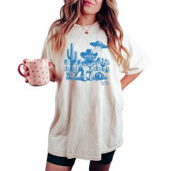 Ufo Western Pug Cowboy Cactus Desert Cowgirl Mom Dad Pet Women's Oversized Comfort T-shirt - Thegiftio UK