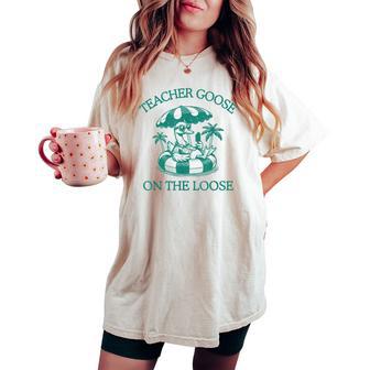Vintage Silly Goose Last Day Of School Teacher Summer Break Women's Oversized Comfort T-shirt - Thegiftio UK