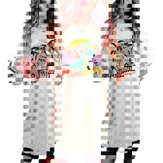 レトロマモザウルス恐竜ギフト ポーランドのお母さん Trexポーランド レディースオーバーサイズコンフォートTシャツ - Kawaiitshirt