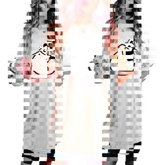 肉まんに抱きつくパンダ かわいい チャイナ 白黒 Panda Meat Bun レディースオーバーサイズコンフォートTシャツ - Kawaiitshirt