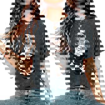 I Am Looking At You 面白い チワワ ポケット犬 お母さん 恋人 レディースオーバーサイズコンフォートTシャツ - Kawaiitshirt