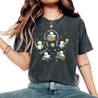 Behavior Analyst Silly Goose Rbt Aba Therapy Sped Teacher Women's Oversized Comfort T-Shirt - Thegiftio UK