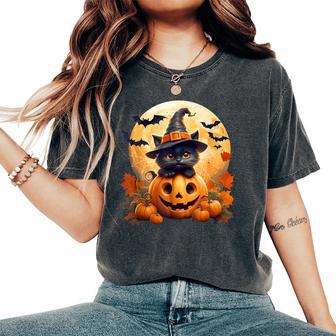 Black Cat Witch Pumpkin Halloween Costume Retro Fall Autumn Women's Oversized Comfort T-Shirt - Thegiftio UK