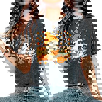 Cute Ghost Reading Book Lovers Autumn Fall Halloween Ghost Women's Oversized Comfort T-Shirt - Thegiftio