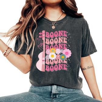Girl Retro Boone Groovy Flower First Name Personalized 80'S Women's Oversized Comfort T-Shirt - Thegiftio UK