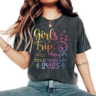 Girl's Trip 2025 Sister Friends Vacay Lover Road Trip Women's Oversized Comfort T-Shirt - Thegiftio UK