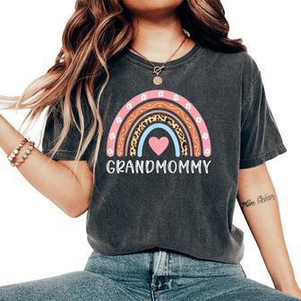 Grandmommy Grandma Rainbow Grandmommy Grandmother Women's Oversized Comfort T-Shirt - Thegiftio UK
