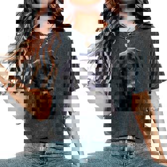 Love Is Labrador Retriever シャツ ブラック ラボ Mom Dad Dog Lover レディースオーバーサイズコンフォートTシャツ - Kawaiitshirt