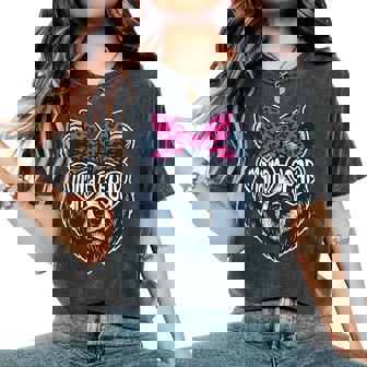 Mama Bear Face Sunglasses Mom Bear Mommy Mother's Day Women's Oversized Comfort T-Shirt | Mazezy