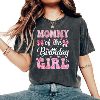 Mommy Of The Birthday Girl Family Pink Coquette Bow Women's Oversized Comfort T-Shirt - Thegiftio UK