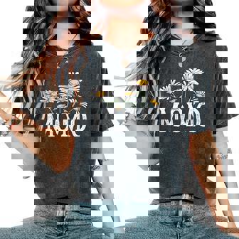 Momo Floral Chamomile Mother's Day Momo レディースオーバーサイズコンフォートTシャツ - Kawaiitshirt