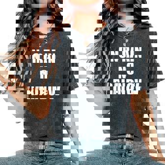 No Rain No Rainbow ポジティブ インスピレーション モチベーションを高める引用 レディースオーバーサイズコンフォートTシャツ - Kawaiitshirt