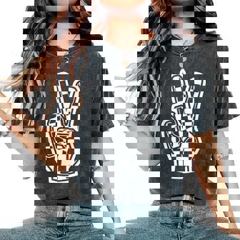 Peace Sing Checkered Hand Loving Toddlers Graphic Men Women's Oversized Comfort T-Shirt - Seseable