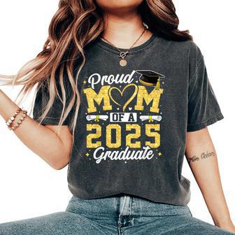 Proud Mom Of A 2025 Graduate Senior Class Of 2025 Graduation Women's Oversized Comfort T-Shirt - Thegiftio UK