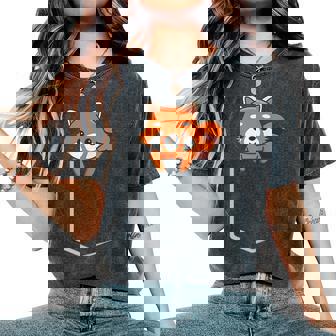 Red Panda In A Bag Cute Love レッドパンダバッグ レディースオーバーサイズコンフォートTシャツ - Kawaiitshirt