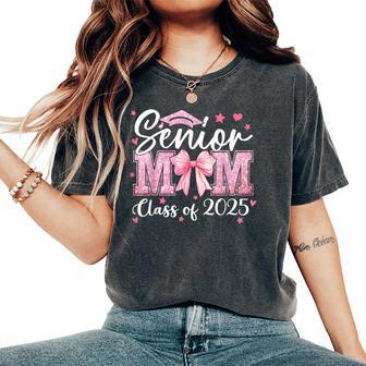 Senior Mom 2025 Graduation Class Of 2025 Coquette Bow Women Women's Oversized Comfort T-Shirt - Thegiftio UK