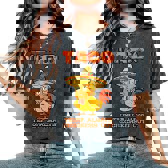 Taco Trump Always Chickens Out レディースオーバーサイズコンフォートTシャツ - Kawaiitshirt