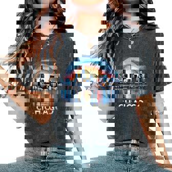 Vintage Chicago Illinois City Skyline Retro Women's Oversized Comfort T-Shirt - Thegiftio