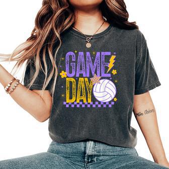Volleyball Game Day Retro Girls Volleyball Mom Purple & Gold Women's Oversized Comfort T-Shirt - Thegiftio UK