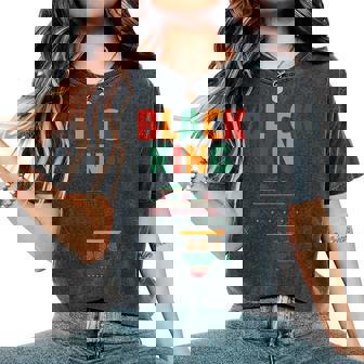 アフリカ大陸アート。男性、女性、アフリカの地図愛好家に。 レディースオーバーサイズコンフォートTシャツ - Kawaiitshirt