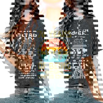 ヴィンテージ 1947 76 歳男性女性面白い誕生日アパレル レディースオーバーサイズコンフォートTシャツ - Kawaiitshirt