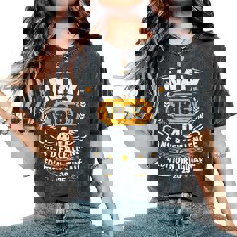 ヴィンテージ 1985年5月 40歳の誕生日プレゼント 男性 女性 レディースオーバーサイズコンフォートTシャツ - Kawaiitshirt