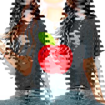 子供、女性、男性向けのミニマルな甘いリンゴ レディースオーバーサイズコンフォートTシャツ - Kawaiitshirt