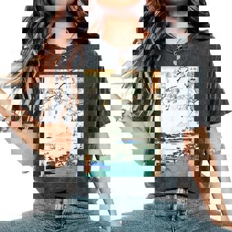 桜の花 ジャパニーズ・ヴィンテージ・アート 歌川 広重 隅田川水神の森真崎 名所江戸百景 レディースオーバーサイズコンフォートTシャツ - Kawaiitshirt