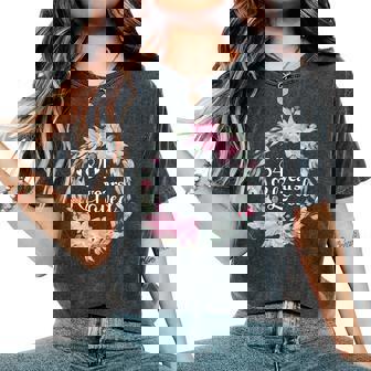 花柄 84歳 誕生日 男性 女性 84歳 誕生日 レディースオーバーサイズコンフォートTシャツ - Kawaiitshirt