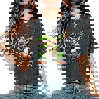 軽くたたくカエルの面白い動物のダンスギフト 男の子と女の子向け レディースオーバーサイズコンフォートTシャツ - Kawaiitshirt