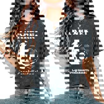 還暦祝い レトロ 音楽好き レコード好き 父 男性 女性 還暦 お祝い 60歳 おしゃれ レディースオーバーサイズコンフォートTシャツ - Kawaiitshirt