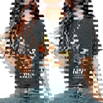 還暦祝い 犬好き 男性 女性 父 母 還暦 お祝い 60歳 かわいい 犬 ダックスフンド おしゃれ 赤色 レディースオーバーサイズコンフォートTシャツ - Kawaiitshirt