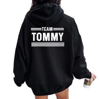Équipe Tommy Nom De Famille Sweat à capuche oversize pour femme avec imprimé dans le dos - Cadeauxyz