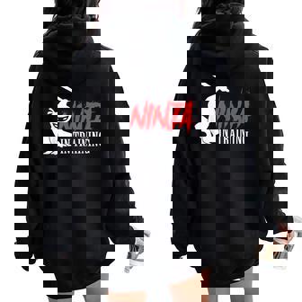 Ninja In Training 面白い忍者誕生日ギフト 男性 女性 子供 レディース オーバーサイズ パーカー バックプリント - Kawaiitshirt